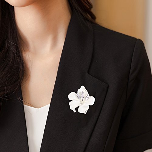 Brooch Pin for Women Flowers Brooch with Created Crystal | Elegant Brooches and Pins for women | Pearl Brooches for women with Flower Pins | Designer Brooch Collar Pins for...