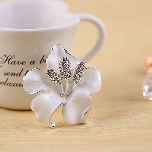 Brooch Pin for Women Flowers Brooch with Created Crystal | Elegant Brooches and Pins for women | Pearl Brooches for women with Flower Pins | Designer Brooch Collar Pins for...